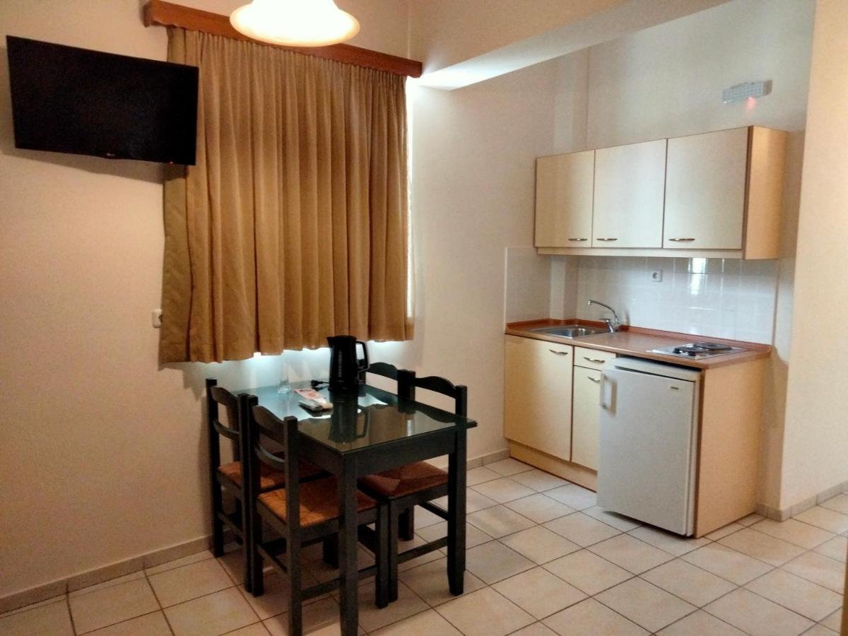 העיירה רתימנו Zannis Hotel מראה חיצוני תמונה