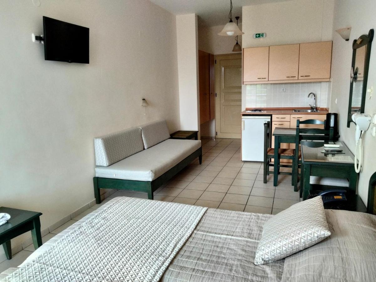 העיירה רתימנו Zannis Hotel מראה חיצוני תמונה