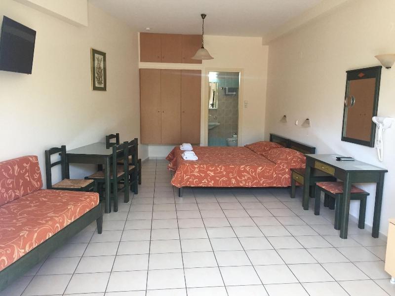 העיירה רתימנו Zannis Hotel מראה חיצוני תמונה