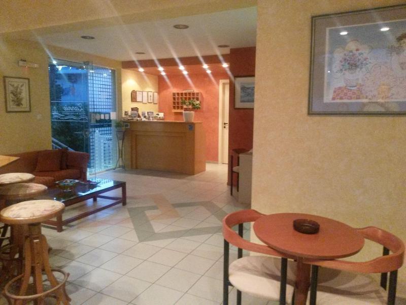 העיירה רתימנו Zannis Hotel מראה חיצוני תמונה