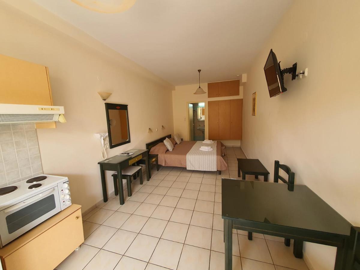 העיירה רתימנו Zannis Hotel מראה חיצוני תמונה