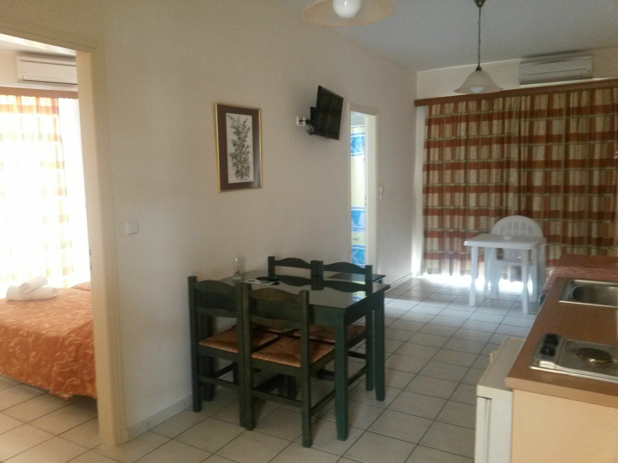 העיירה רתימנו Zannis Hotel מראה חיצוני תמונה