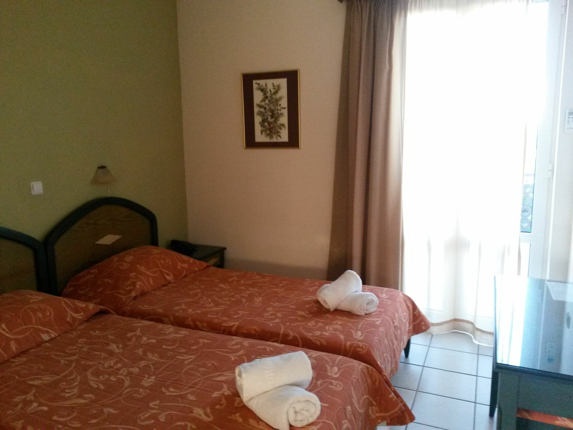 העיירה רתימנו Zannis Hotel מראה חיצוני תמונה
